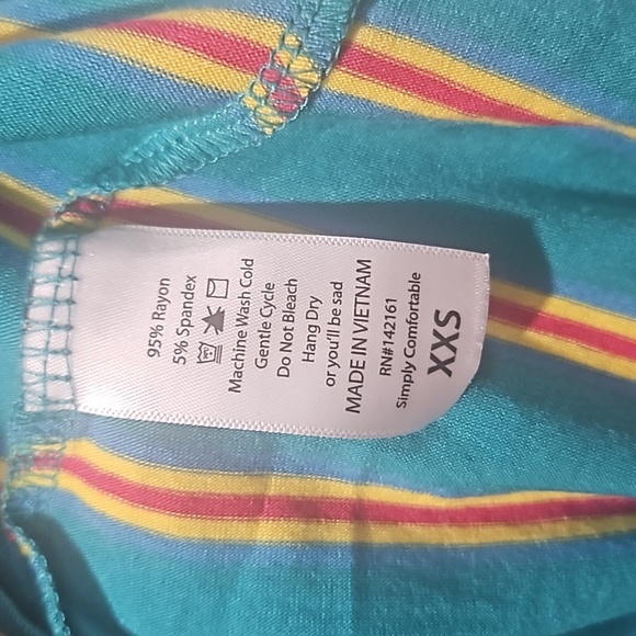 Lularoe irma xxs - Picture 3 of 5